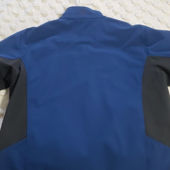 Jacket - Picture 5 of 6